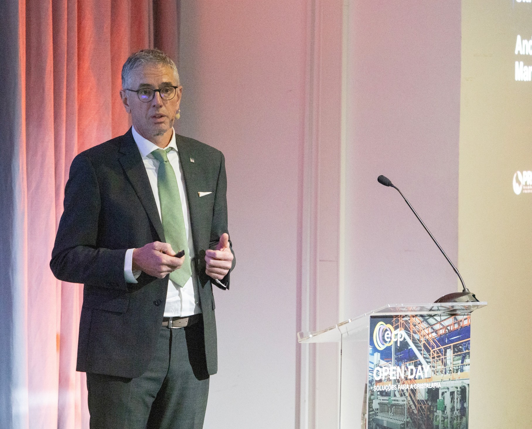 Marco Van Valburg - Sustainable Manufacturing Director - LCGlass